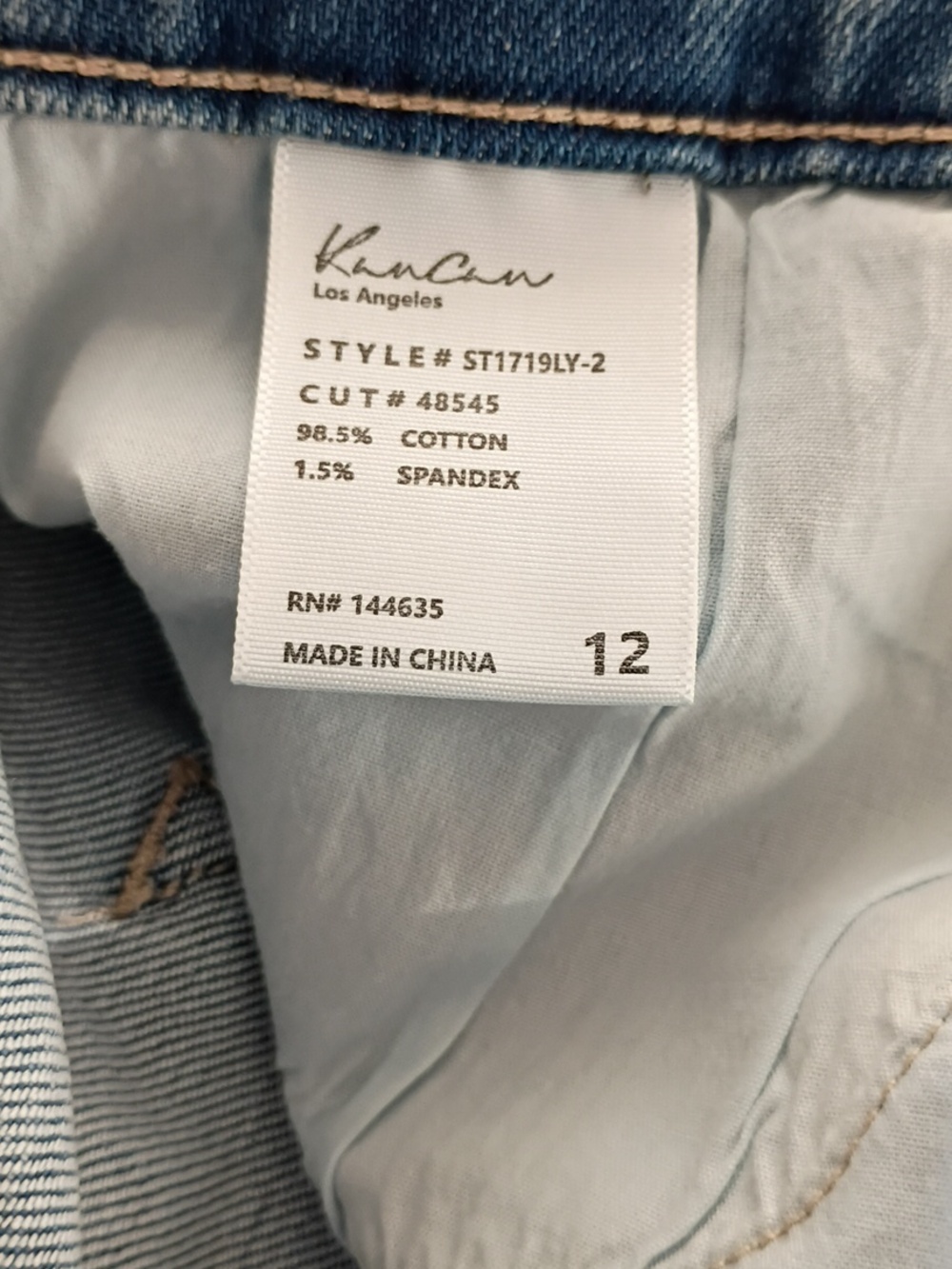 Kut from the Kloth Light Blue Jeans with Raw Hem - Picture 10 of 11